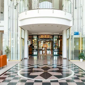 **** Hotel Atomis Munich Airport By Mercure Allemagne